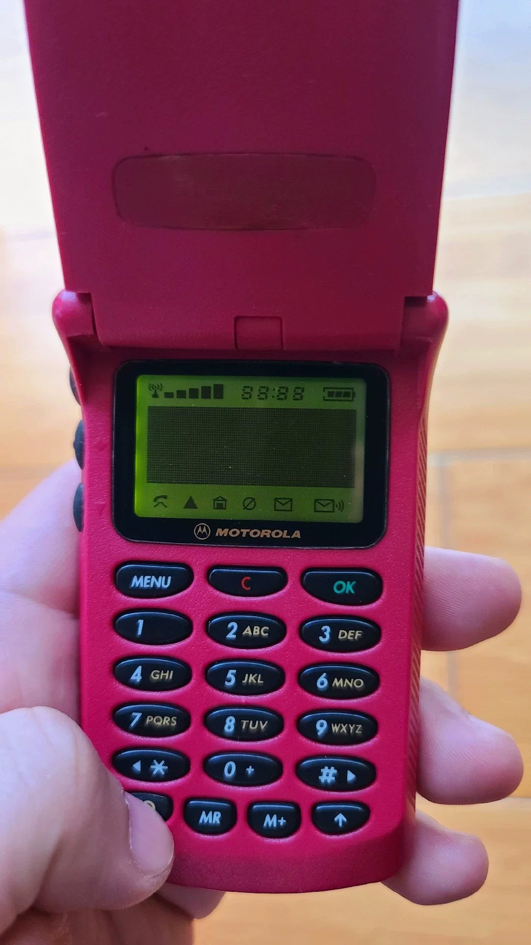 Motorola 308, fully original in red