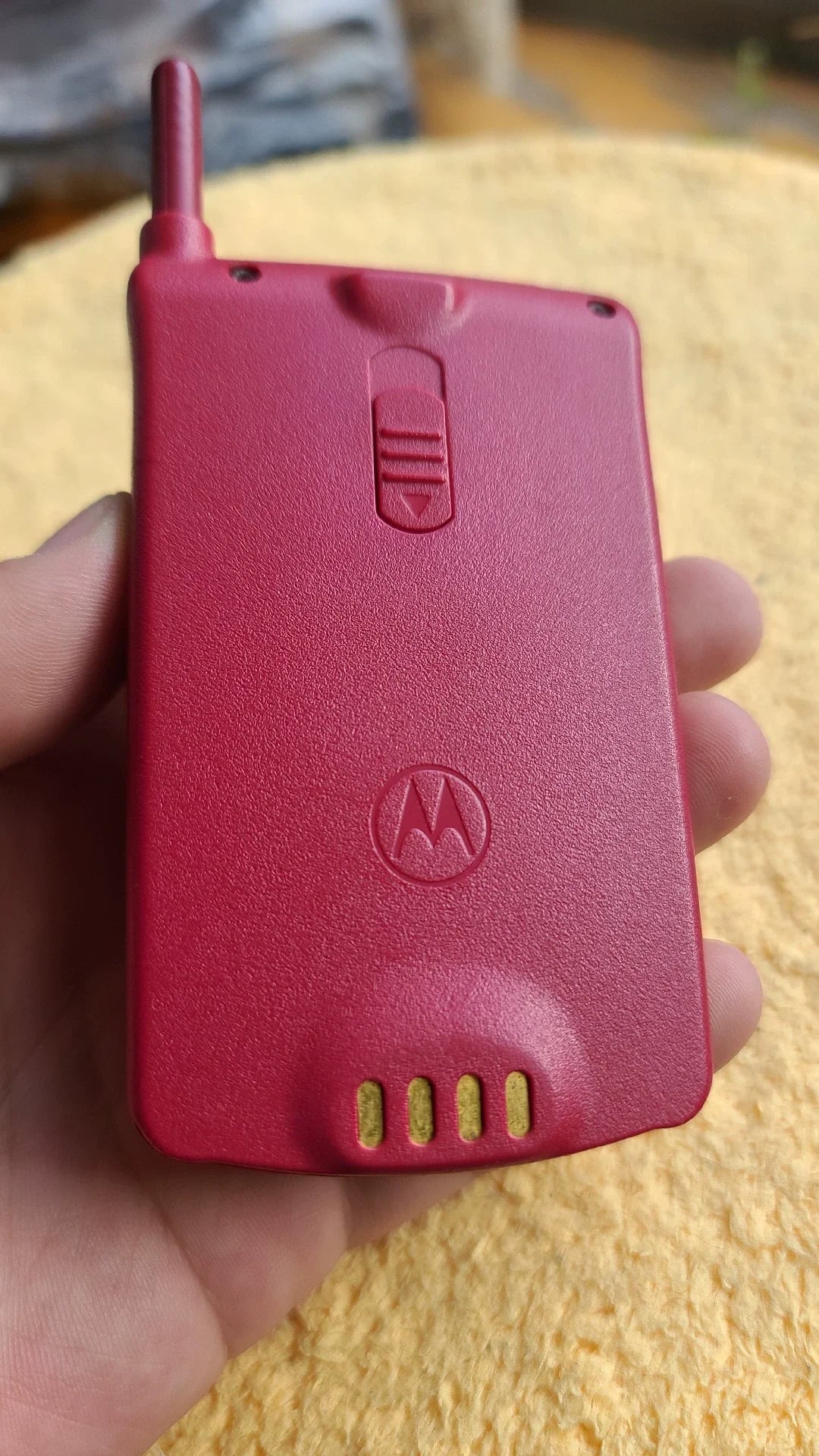 Motorola 308, fully original in red